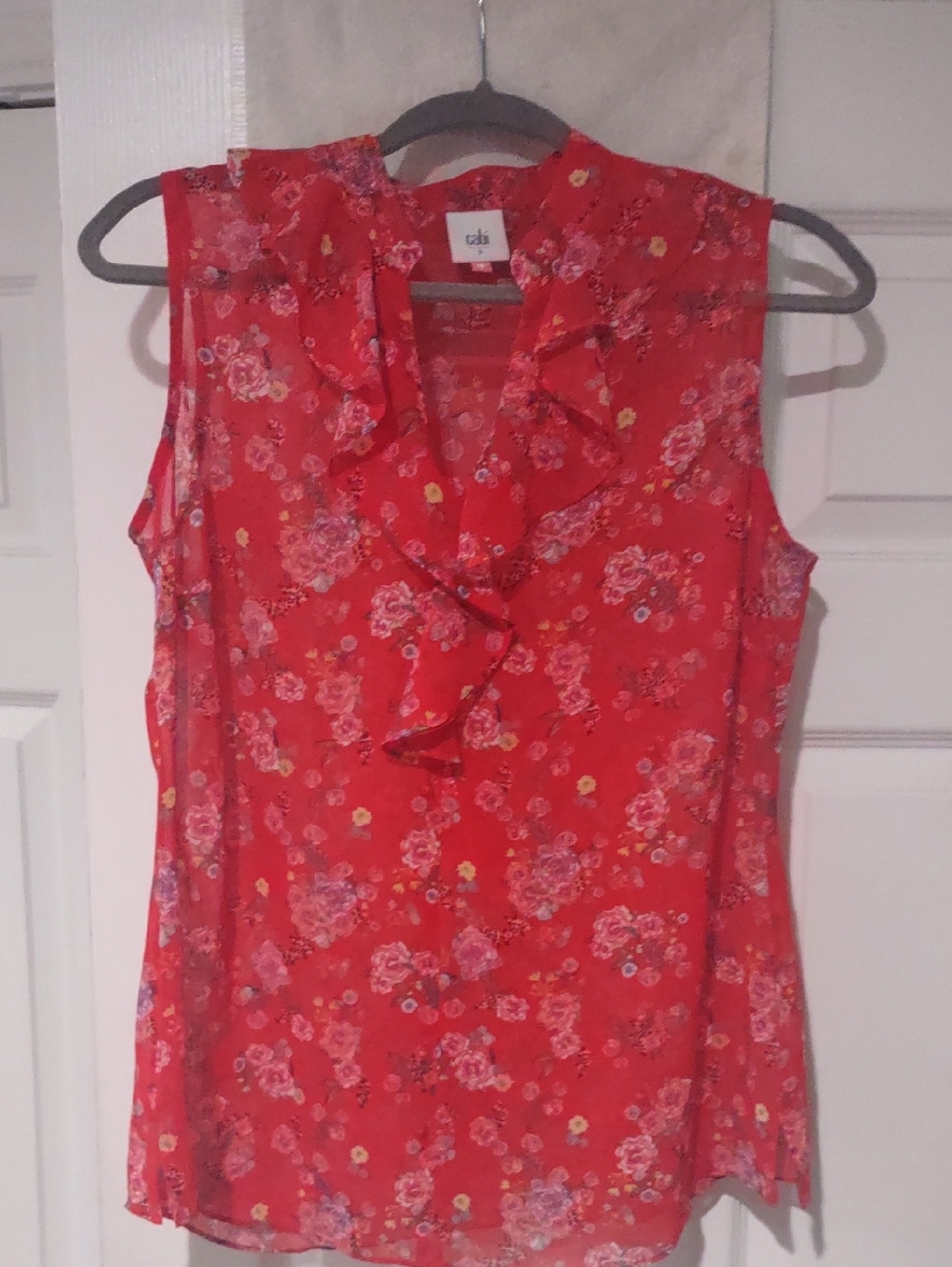 cabi Sleeveless Sheer Red Floral Ruffle Neck Blouse Size Small